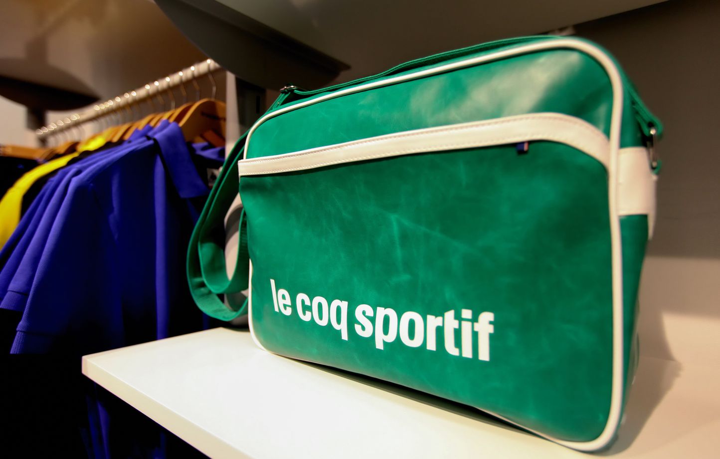 En difficulté financière, la marque Le Coq sportif avoue chercher des « solutions »